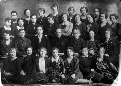 Подробнее о статье Слушатели курсов обмотчиц завода «Ревтруд» (Ед.хр. 3274)