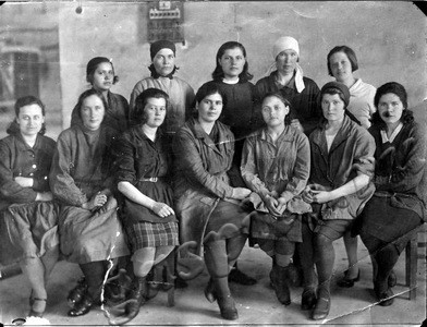 Подробнее о статье Первые обмотчицы завода «Ревтруд» (Ед.хр. 3275)