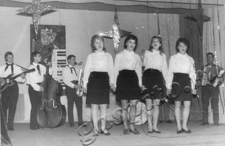 Подробнее о статье Смотр художественной самодеятельности ТКБ завода «Ревтруд» (Ед.хр. 3327)