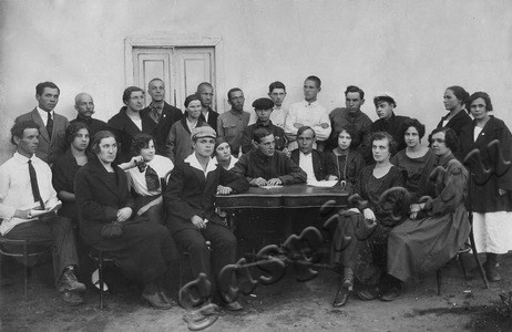 Подробнее о статье Участники драмкружка Тамбовского Г.О. союза РКХ (Ед.хр. 3420)