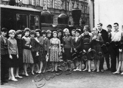 Подробнее о статье Учащиеся средней школы № 32 г.Тамбова (Ед.хр. 3498)