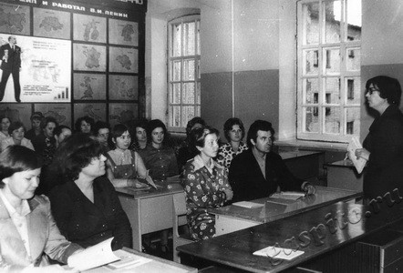 Подробнее о статье Заседание политинформаторов по вопросам культурной жизни в культурно-просветительном училище (Ед.хр. 3529)