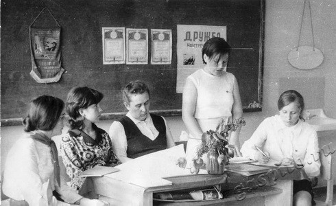 Подробнее о статье Педагогическое училище № 1 им. К.Д.Ушинского. Ленинский зачет (Ед.хр. 3534)