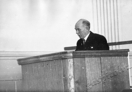 Подробнее о статье Межвузовская конференция по проблемам нравственного воспитания школьников. Выступление профессора ТГПИ В.А.Яковлева (Ед.хр. 3585)