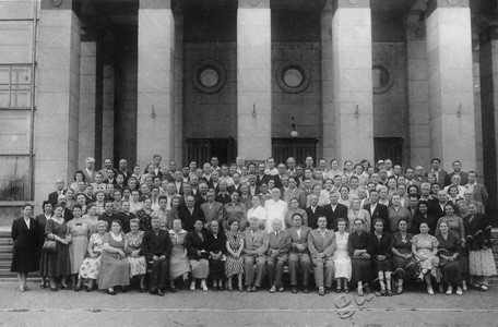 Подробнее о статье Участники совещания работников партийных архивов (Ед.хр. 3617)