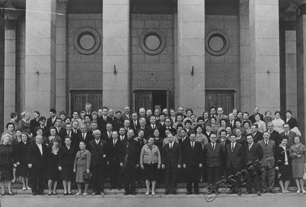 Подробнее о статье Участники совещания работников партийных архивов (Ед.хр. 3618)