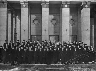 Подробнее о статье Участники совещания работников партийных архивов (Ед.хр. 3626)