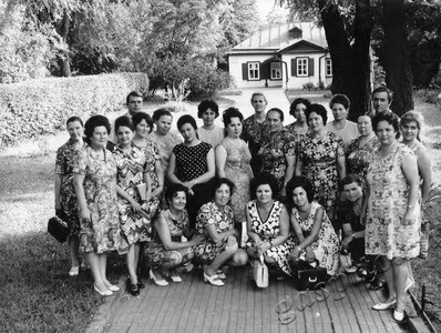 Подробнее о статье Участники семинара хранителей фондов партийных архивов (Ед.хр. 3633)