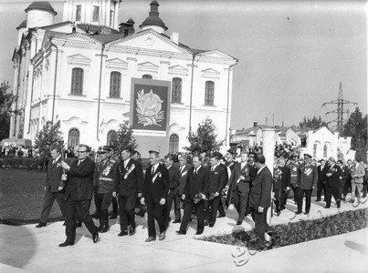 Подробнее о статье Открытие монумента «Вечная слава» (Ед.хр. 3669)