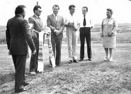 Подробнее о статье Встреча делегации ВНР в Жердевском районе, третий слева первый секретарь Тамбовского обкома КПСС А.А.Хомяков (Ед.хр. 3725)