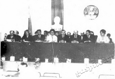 Подробнее о статье 26 районная отчетно-выборная комсомольская конференция (Ед.хр. 3730)