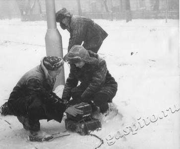 Подробнее о статье Рабочие цеха контрольно-измерительных приборов завода «Алмаз» (Ед.хр. 3952)