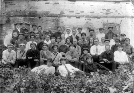 Подробнее о статье Делегаты 1-го Глазковского районного съезда Советов (Ед.хр. 3978)