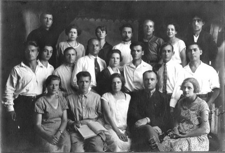 Подробнее о статье Сотрудники редакции окружной газеты «Наша правда» (Ед.хр. 3990)