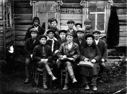 Подробнее о статье Президиум Гололобовского сельсовета (Ед.хр. 3996)