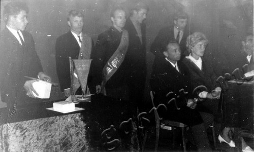 Подробнее о статье Участники слета передовиков производства (Ед.хр. 4026)