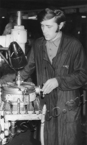 Подробнее о статье Фрезеровщик завода «Прогресс» Иван Мережкин (Ед.хр. 4050)