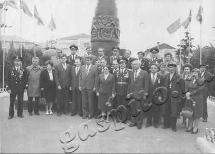 Подробнее о статье Члены горкома КПСС, горисполкома, ветераны партии, руководители предприятий – победители предмайского соцсоревнования (Ед.хр. 4107)