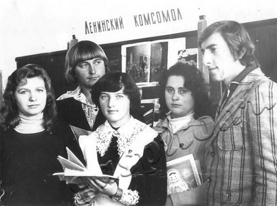 Подробнее о статье Участники слета комсомольцев и молодежи Мордовского района, посвященного 110-ой годовщине со дня рождения В.И.Ленина (Ед.хр. 4181)