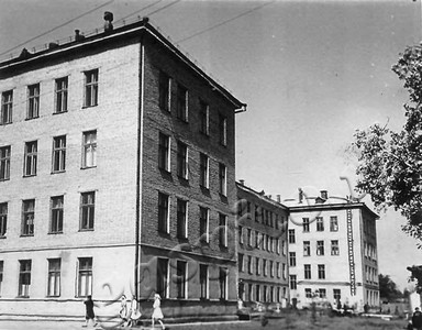 Подробнее о статье Здание новой больницы (Ед.хр. 4211)