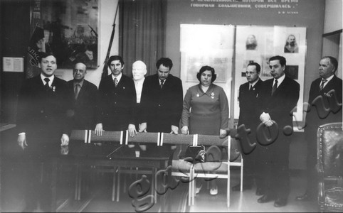 Подробнее о статье Вручение комсомольских билетов работникам колхоза «Ударник» (Ед.хр. 4294)