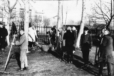 Подробнее о статье Первомайская средняя школа № 2 (Ед.хр. 4418)