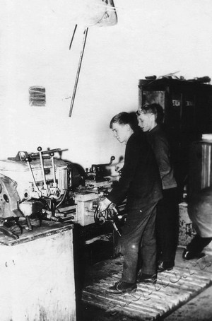 Подробнее о статье Первомайская средняя школа № 2 (Ед.хр. 4419)