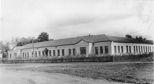 Подробнее о статье Волчковская средняя школа (Ед.хр. 4441)