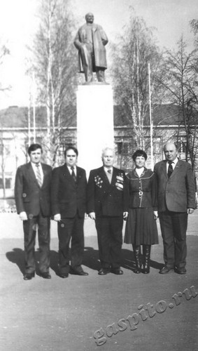 Подробнее о статье Встреча работников РК КПСС с ветеранами Великой Отечественной войны (Ед.хр. 4495)