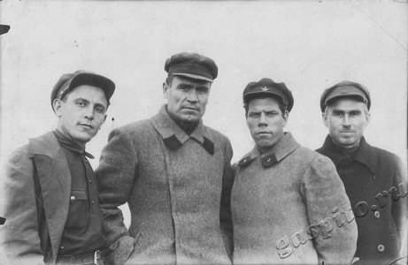 Подробнее о статье Работники политотдела МТС (Ед.хр. 4531)