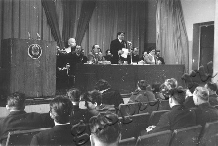 Подробнее о статье Собрание, посвященное вручению правительственных наград (Ед.хр. 4713)