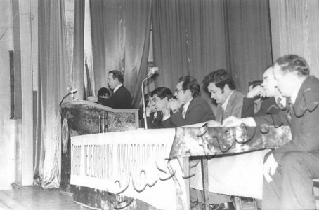 Подробнее о статье Районное совещание передовиков производства в Доме культуры госплемзавода (Ед.хр. 4726)