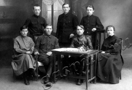 Подробнее о статье Члены президиума II-го Тамбовского райкома РКП (б) (Ед.хр. 4737)