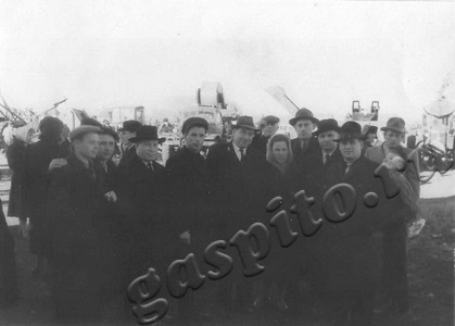 Подробнее о статье Участники районной сельхозвыставки (Ед.хр. 4851)