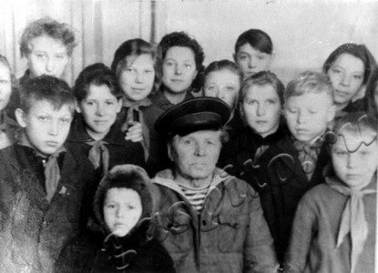 Подробнее о статье Жилые дома для специалистов колхоза «Борьба за мир» (Ед.хр. 4883)