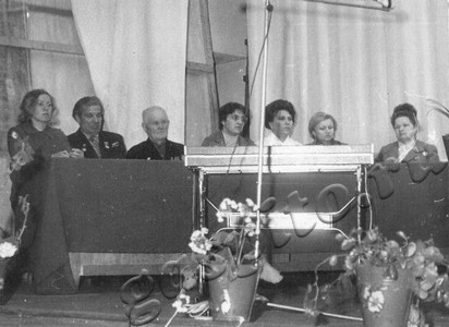 Подробнее о статье Торжественная пионерская линейка в средней школе, посвященная 110-ой годовщине со дня рождения В.И.Ленина (Ед.хр. 4984)