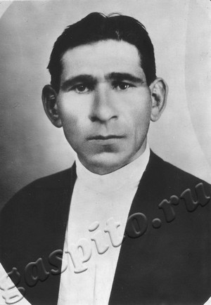 Подробнее о статье Мещеряков Ф.П., председатель колхоза (Ед.хр. 5035)