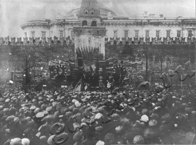 Подробнее о статье Фотодокументы в помощь организаторам Ленинской комнаты в школе (Ед.хр. 5111)