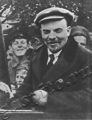 Подробнее о статье Фотодокументы в помощь организаторам Ленинской комнаты в школе (Ед.хр. 5114)