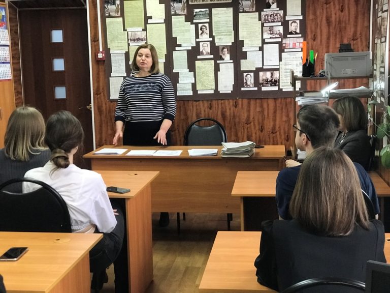 Подробнее о статье Организована обзорная экскурсия по архиву для студентов 3-го курса направления подготовки «Документоведение и архивоведение» ТГУ им. Г.Р. Державина