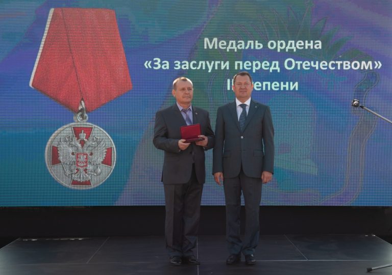 Подробнее о статье Архивисты ГАСПИТО приняли участие в торжественной церемонии вручения государственных наград РФ, приуроченной ко Дню образования Тамбовской области