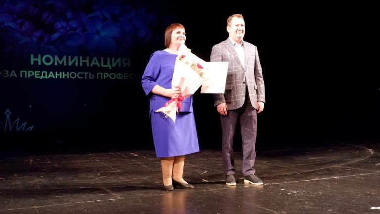 Подробнее о статье Среди лучших работников культуры Тамбовской области 2023 года – почетный архивист, кандидат исторических наук директор ГАСПИТО Дорошина Марина Михайловна