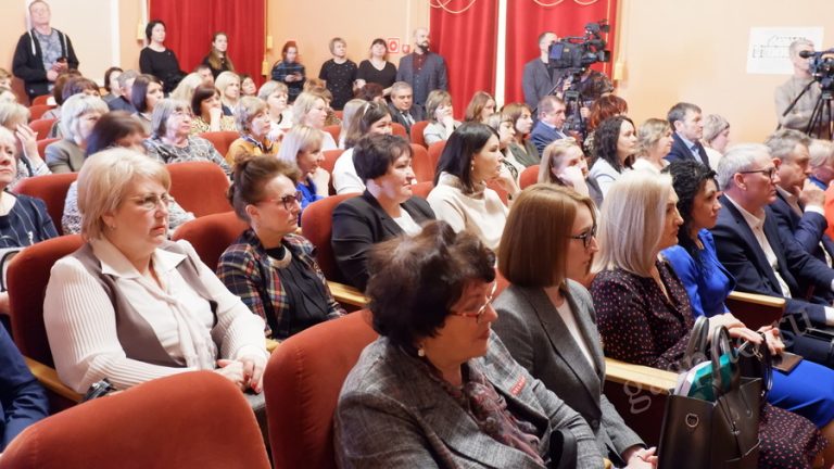 Подробнее о статье Архивисты ГАСПИТО приняли участие в торжественном мероприятии, посвященном Дню работника культуры