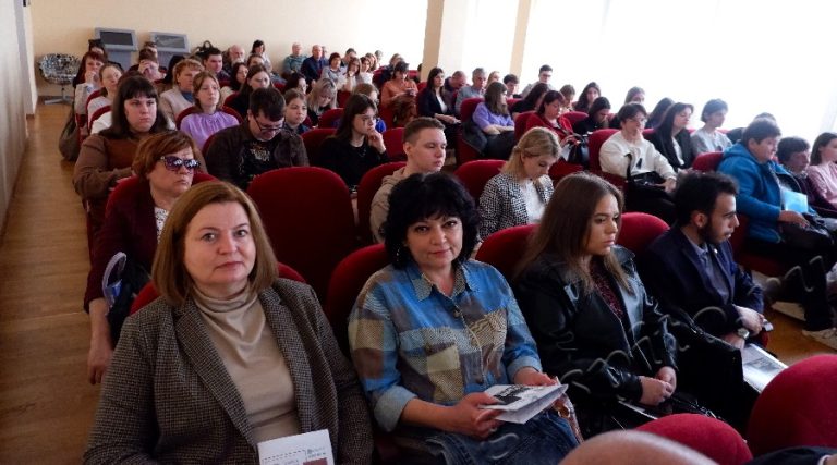 Подробнее о статье Архивисты ГАСПИТО приняли участие в ХХV межрегиональной научной конференции «Тамбов в прошлом, настоящем и будущем»