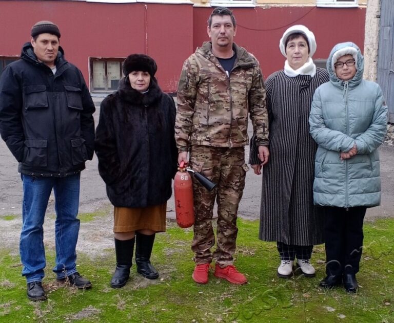 Подробнее о статье Работники ГАСПИТО приняли участие в практических занятиях по применению первичных средств пожаротушения