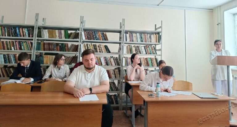 Подробнее о статье Поздравляем ведущего архивиста Д.С. Лоскутову и архивиста 1 категории ГАСПИТО Р.М. Намаеву с отличной защитой выпускных квалификационных работ по направлению подготовки «Документоведение и архивоведение» ТГУ им. Г.Р. Державина